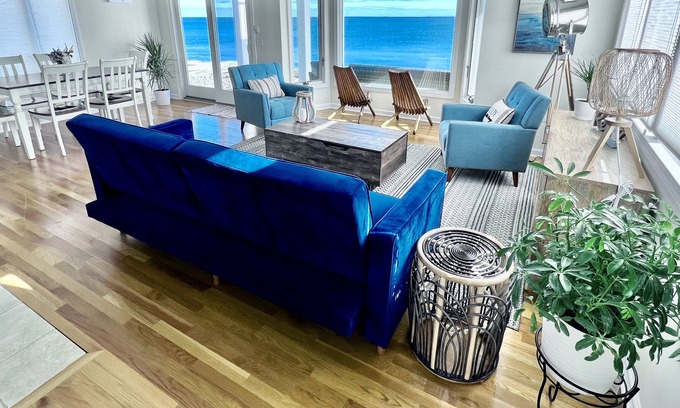 Clinton Cottage | SOUNDSCAPE BEACHFRONT HOUSE- OCEANFRONT I BEACH I SAND