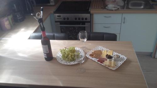 Kassiopi Apartment | Sousouro House