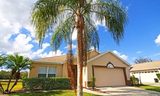 Chatham Park House | South Facing & Lake Backing Less Than 10 Miles From Disney