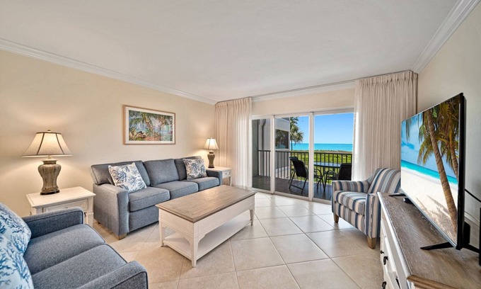 Captiva Villa | South Seas Beach Villa 2424 -Captiva Island gulf front beach vacation rental