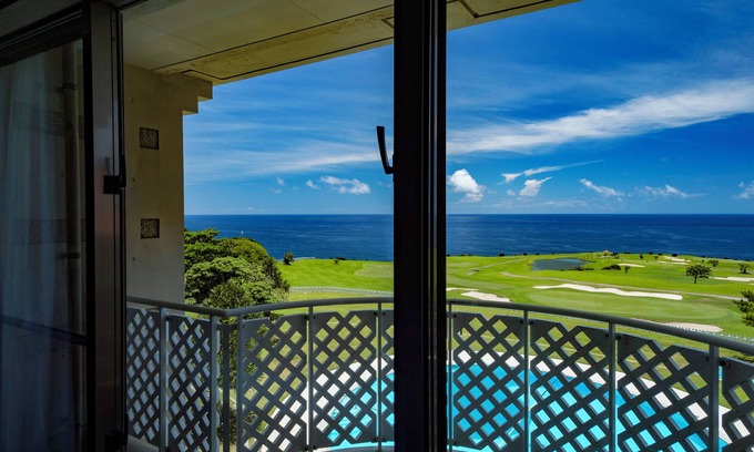 Hanagusuku Hotel | Southern links resort hotel