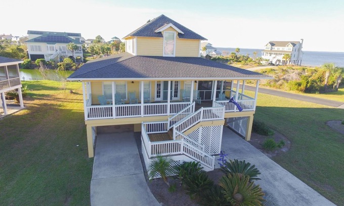 Beachwalk House | Southern Sunshine! Beach views and steps to the sand, short ride to the pool.