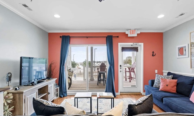 Southport Condo | Southport Waterfront - Gorgeous Views! - No Hidden Fees