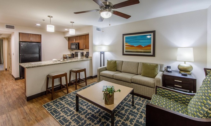 North Scottsdale Villa | Southwest Villa in Scottsdale | FREE Wi-Fi+Kitchen