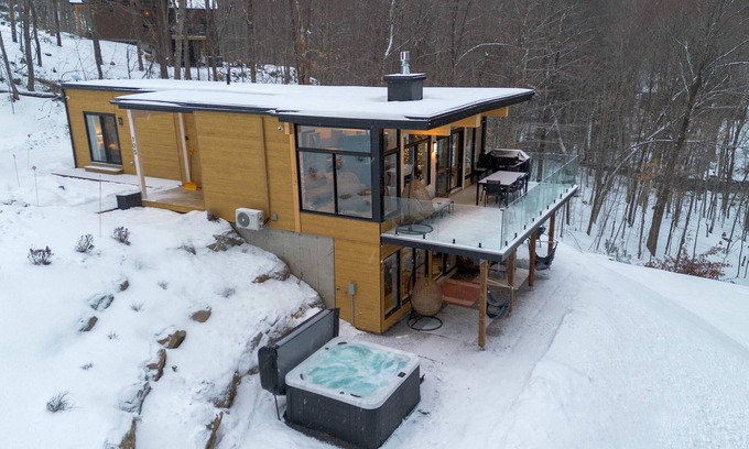 Argenteuil Regional County Municipality Ski Chalet | Spa & Absolute Comfort - Le RuissO