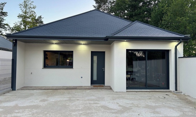 Mont-pres-Chambord House | SPA HOME 2025