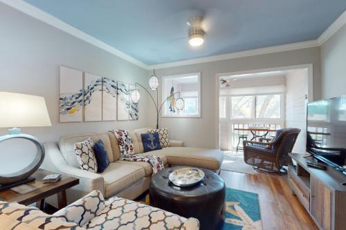 Palmetto Dunes Apartment | Spa On Port Royal Sound 1314