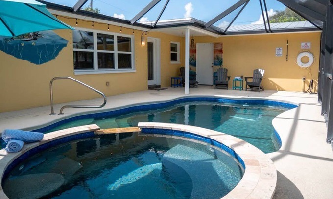 Harbor Heights Cottage | Space Coast Family Getaway Beach+Pool+Spa The Sea Turtle Cottage