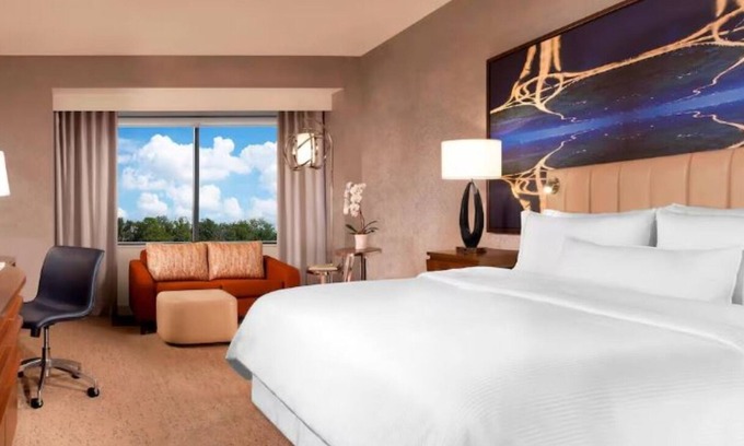 Park Central Hotel | Spacious 1BR Retreat | Near Dallas Park Central Mall