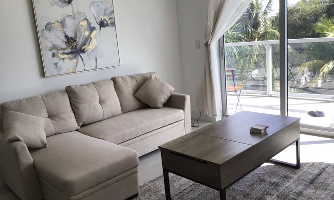 North Miami Apartment | Spacious 2 Bedroom, 2 Bathroom condo with heated outdoor pool and jacuzzi!