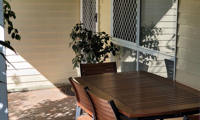 Dalby House | Spacious 3 bedroom apartment