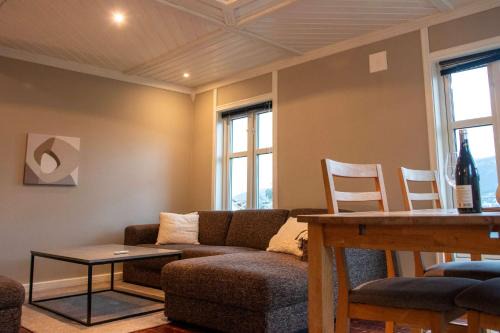 Tromso Apartment | Spacious 3 bedroom with view