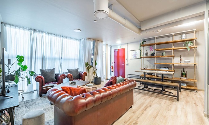 Reykjavik Apartment | Spacious 3bdr oceanside city centre - FREE PARKING