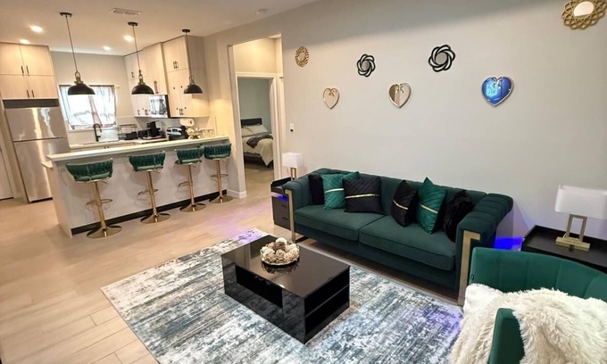 Mission Apartment | Spacious 3BR Home: Free WIFI, Near Parks, Dining & Shopping