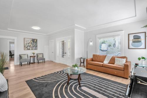 Vallejo House | Spacious 4 Bed Home - In-Law Unit -Near SF and Napa