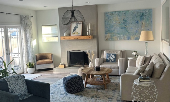 Seal Beach House | Spacious 4-bedroom house in charming Seal Beach with WiFi, AC, Pool