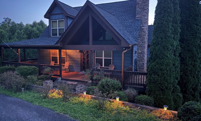 Hiawassee House | Spacious 4-bedroom house in serene Hiawassee with WiFi, AC