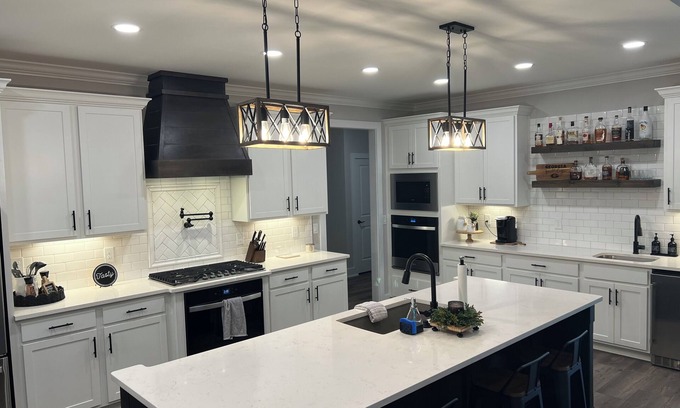 Harlem House | Spacious 4-bedroom house in brilliant Harlem with WiFi,available for ANWA/Master