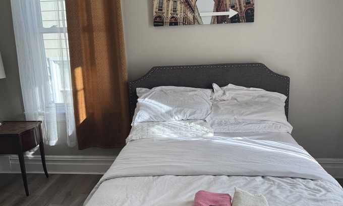East Orange Apartment | Spacious 4-bedroom apartment in nice East Orange with WiFi, AC
