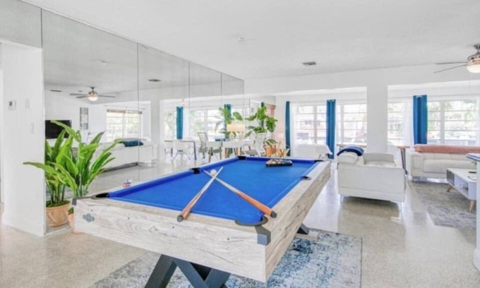 Wilton Manors House | Spacious 4bd house on the River Wilton Manors