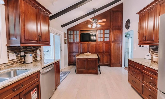 Danville House | Spacious 4BR Retreat w Pool