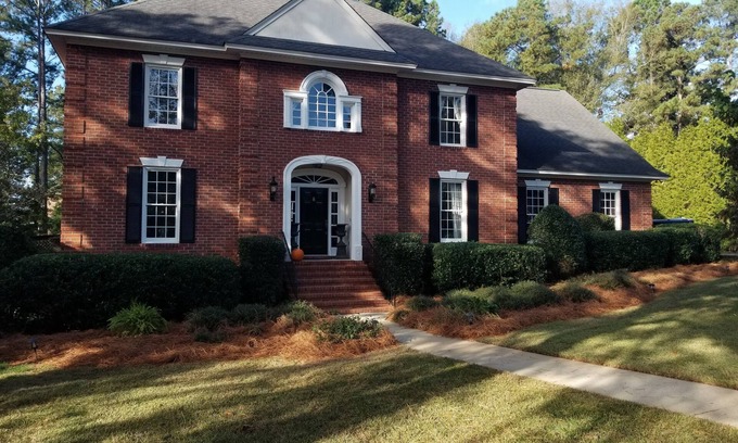 Martinez House | Spacious 5-bedroom house in the safest gated community in Augusta, Georgia.