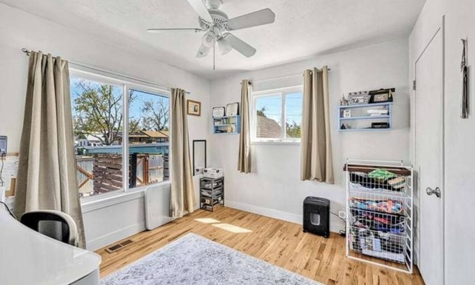 Lakewood House | Spacious 5 BR Oasis: Chef's Kitchen, Office, Bar, BBQ patio area & More
