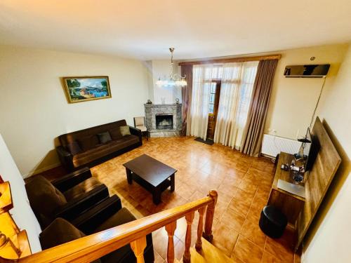 Old Boulevard House | Spacious 5BR Private home in old Batumi