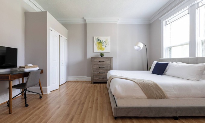 Central West End House | Spacious 5BR Retreat in Charming Central West End