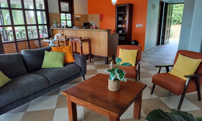 Sint Michiel Villa | Spacious 6 person Blue Bay villa, 200m from the most beautiful beach in Curacao