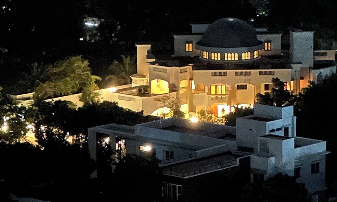 Vadanemelli Villa | Spacious 7-bedroom villa in terrific Chennaion the beach side with WiFi, AC