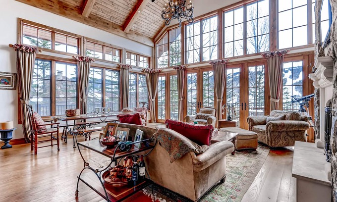 Vail House | Spacious and bright get-away with amazing views of Vail Valley