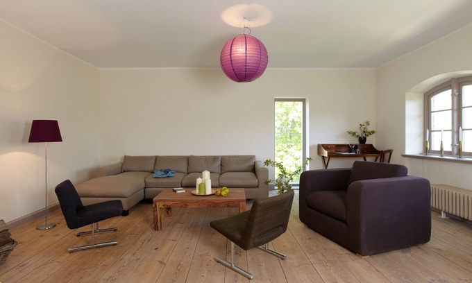 Muritz Apartment | Spacious and stylish in the monument to the Müritz, near the lake and golf course