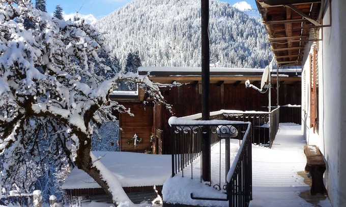 Beaufort Apartment | Spacious apartment in traditional chalet with balcony for 5 pers. in Arêches-Beaufort