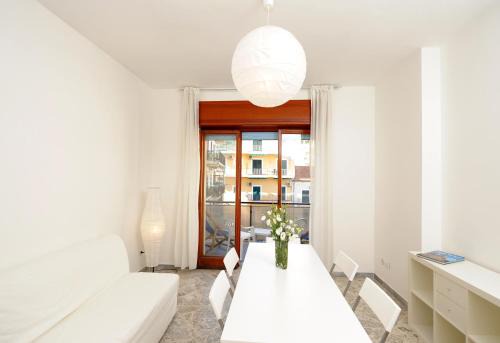 Maiori Apartment | Spacious Apartment in Maiori with Sea View - 110 m²
