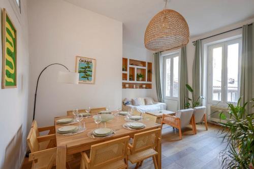 Prefecture Apartment | Spacious apartment in the heart of Marseille