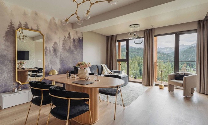 Zakopane Apartment | Spacious Apartment with Mountain Views