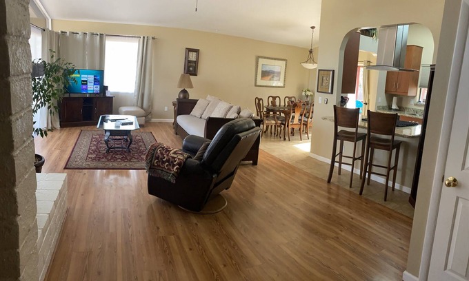 West Sedona House | Spacious centrally located peaceful house Red Rock views and a fenced dog yard!