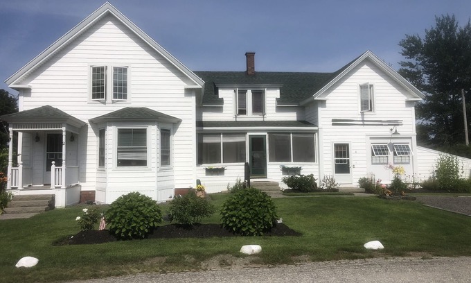 Pine Point House | Spacious Charming Remodeled Pine Point Beach House Steps to Sandy Beach