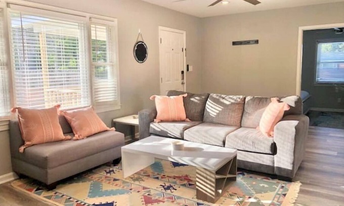 Wilmington House | Spacious & Cheerful 4-bed 8 Mins from Beach