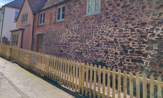 Holford House | Spacious Cottage in Heart of Quantock Hills