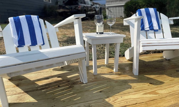 Buckeye Lake House | Spacious Cranberry Bay home just steps to the water! Pet friendly & Minimal Fees