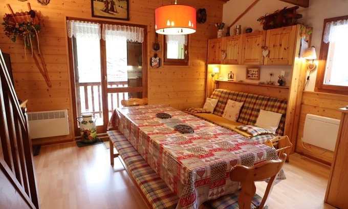 Areches Apartment | Spacious duplex for 10 people with pool in Arêches-Beaufort