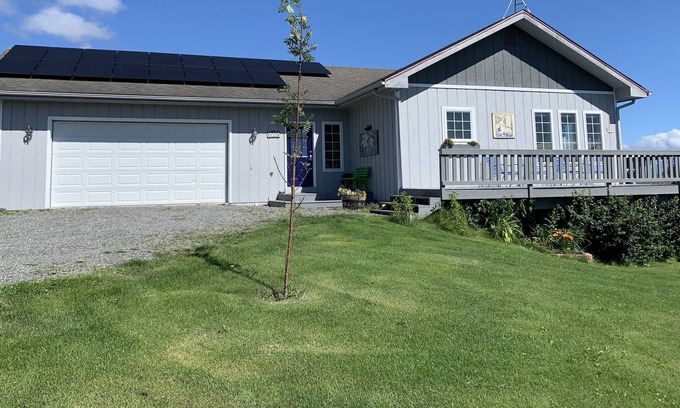 Kachemak House | Spacious family home with amazing glacial and bay views!