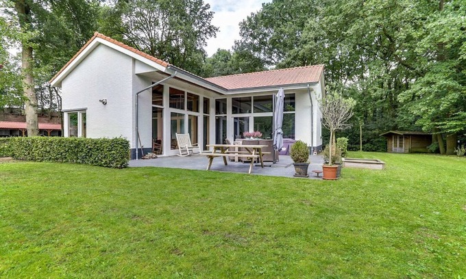 Uden Villa | Spacious Family Villa Uden