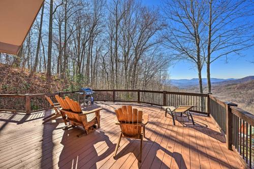 Franklin House | Spacious Franklin Cabin with Mountain Views!