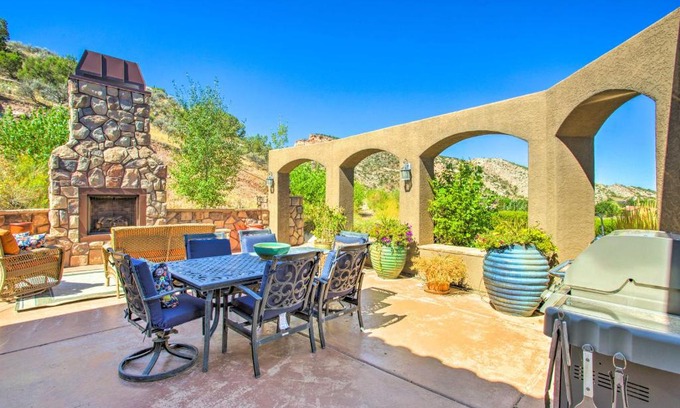 Redlands House | Spacious Grand Junction Home with Mountain View