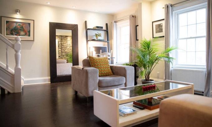 Inner Harbour Apartment | Spacious Historic Downtown Stableman's House Loft