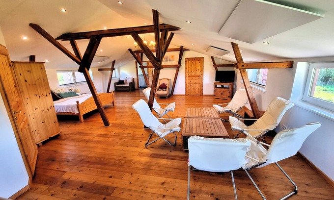 Hasselberg Apartment | Spacious holiday apartment in an idyllic area