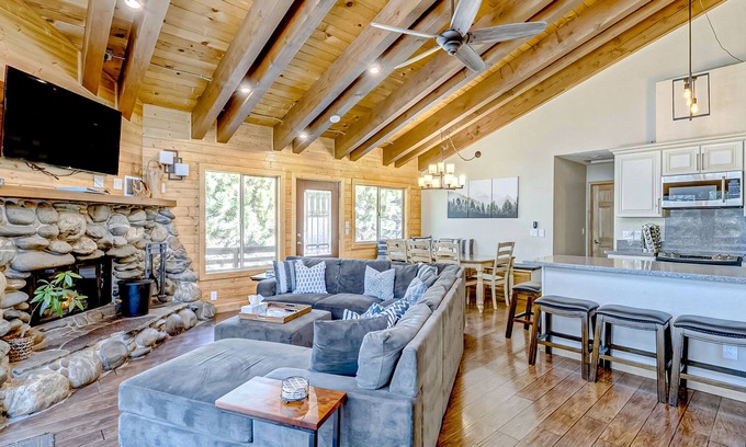 Tahoe Village House | Spacious home near slopes with deck, mountain view, fireplace & W/D, sleeps 8